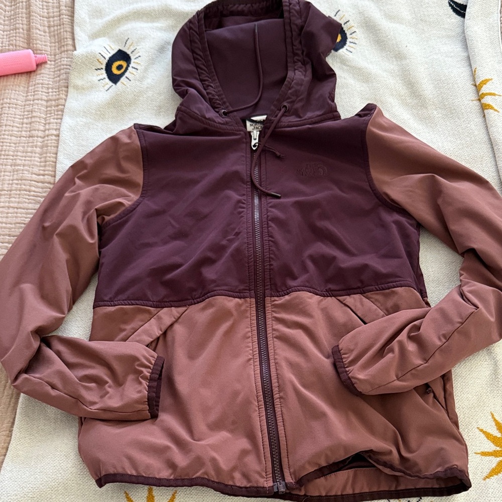 North face Women's Two-Tone Jacket